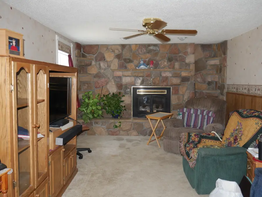 107 E Beaver Street, Morocco, IN 47963 - #3
