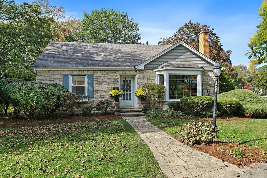101 Marion Street, Roselle, IL 60172 - #2