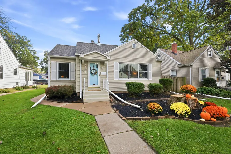 3023 Jefferson Avenue, Davenport, IA 52803 - #2
