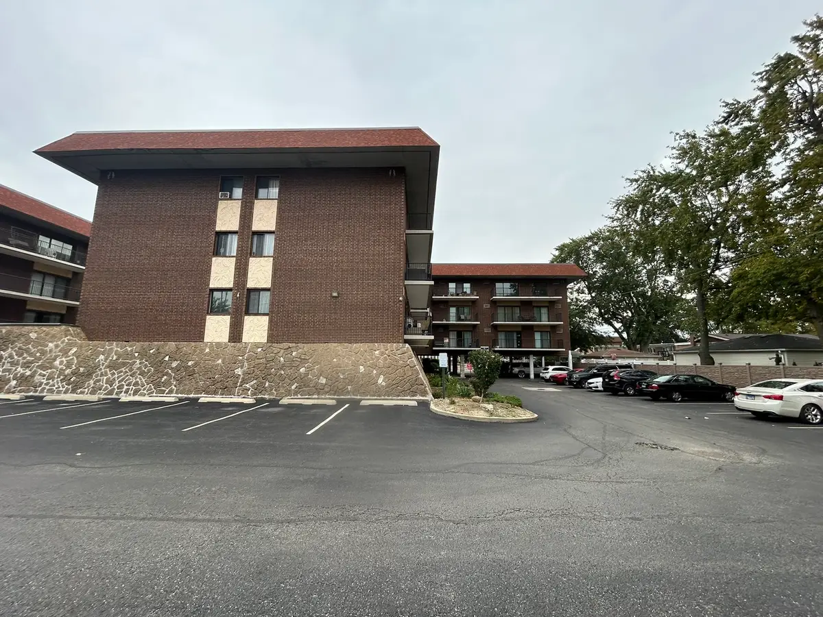 9540 Mayfield Avenue #S113, Oak Lawn, IL 60453 - #1