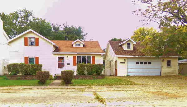122 S Commercial Avenue, Amboy, IL 61310