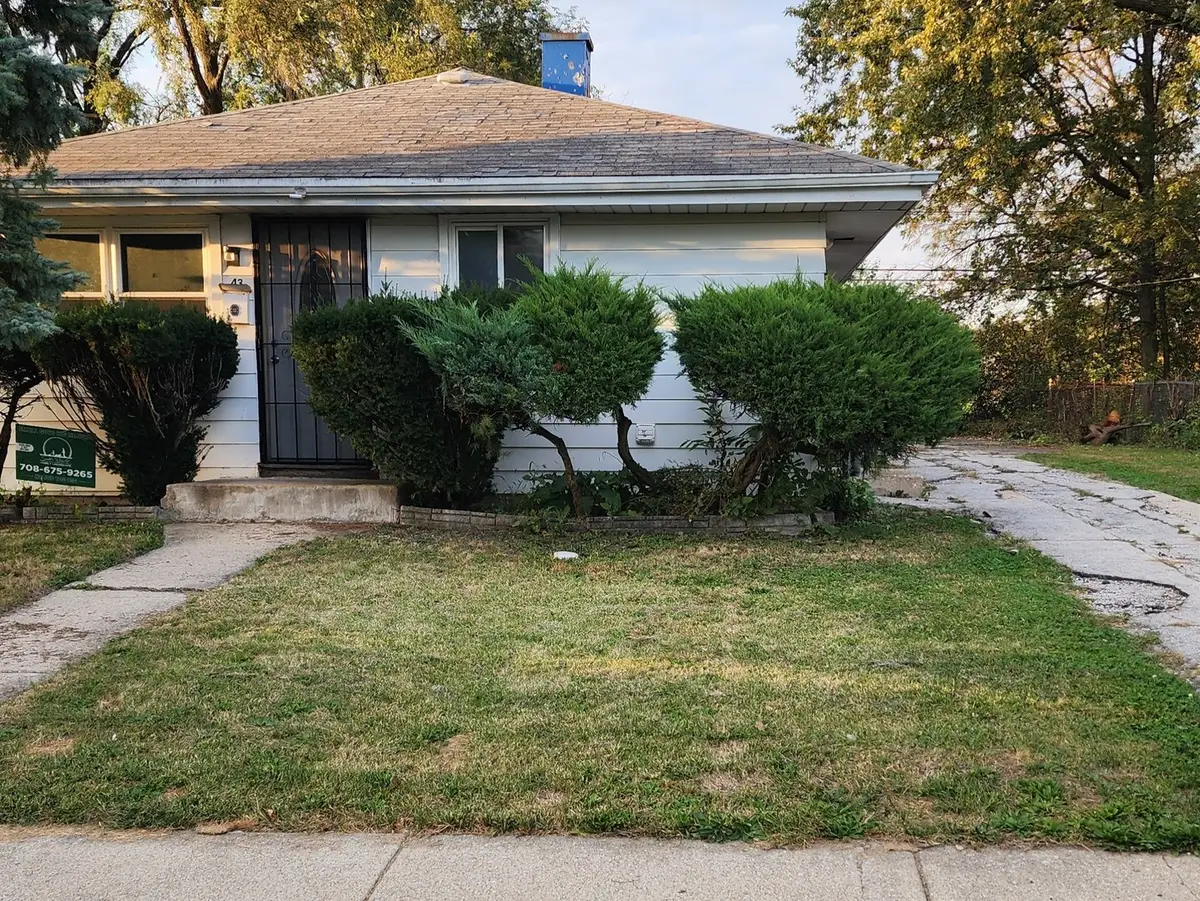 43 W 141st Street, Dixmoor, IL 60426 - #1