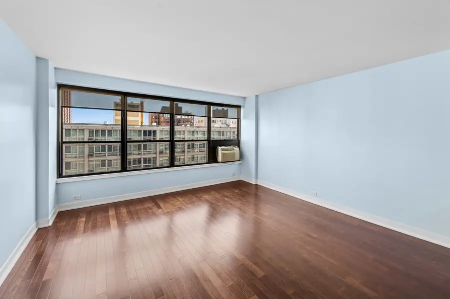 2930 N Sheridan Road #1408, Chicago, IL 60657 - #3