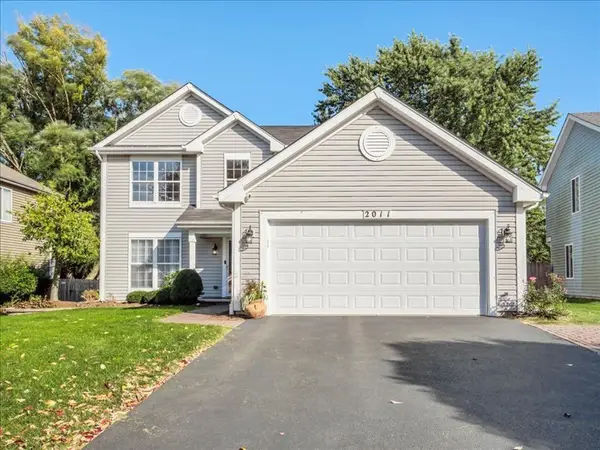 2011 Crossing Lane, Naperville, IL 60540