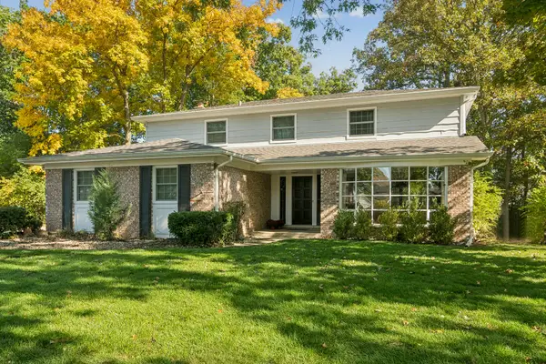 1745 E Summit Court, Deerfield, IL 60015