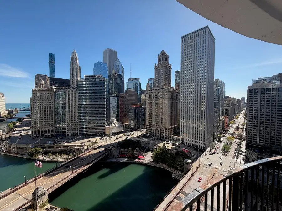 300 N State Street #2332, Chicago, IL 60654 - #3