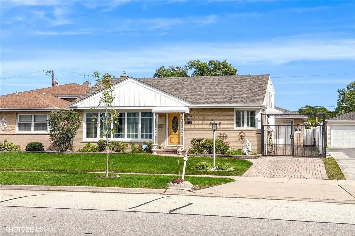 8811 N Merrill Street, Niles, IL 60714 - #1