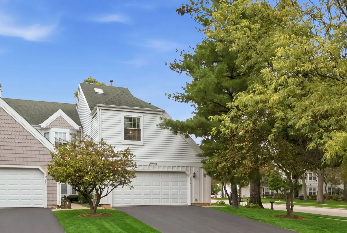 290 Oak Bluff Court, Wauconda, IL 60084 - #1