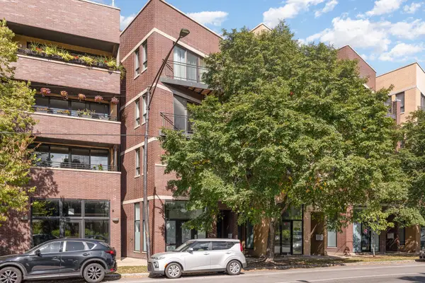 2818 W Chicago Avenue #2, Chicago, IL 60622