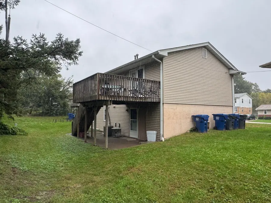 2626 Magnolia Drive, Bettendorf, IA 52722 - #3