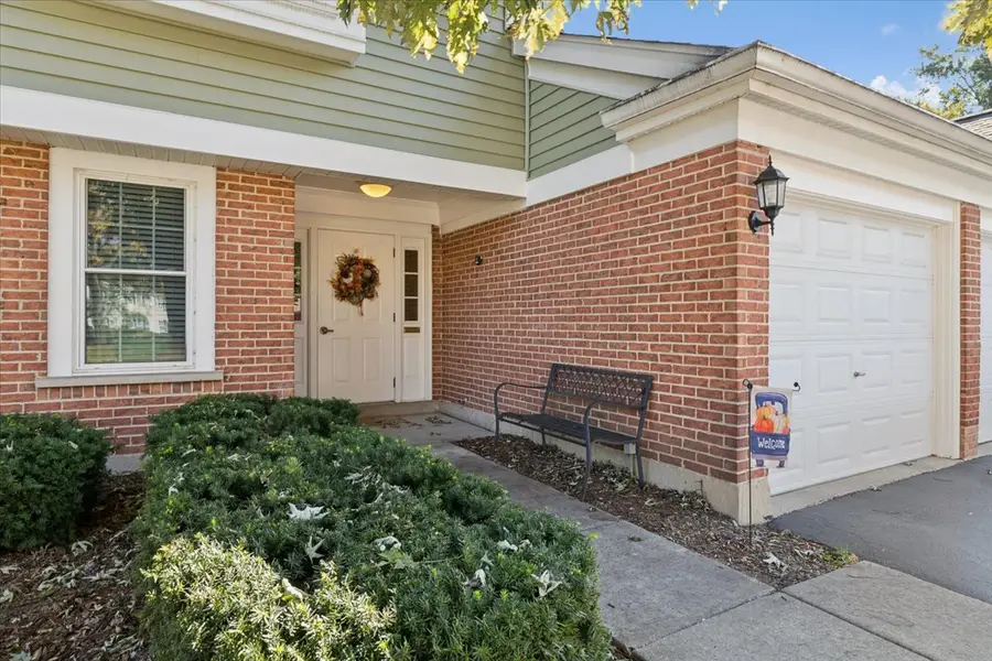 617 Edinburgh Lane #B, Prospect Heights, IL 60070 - #2