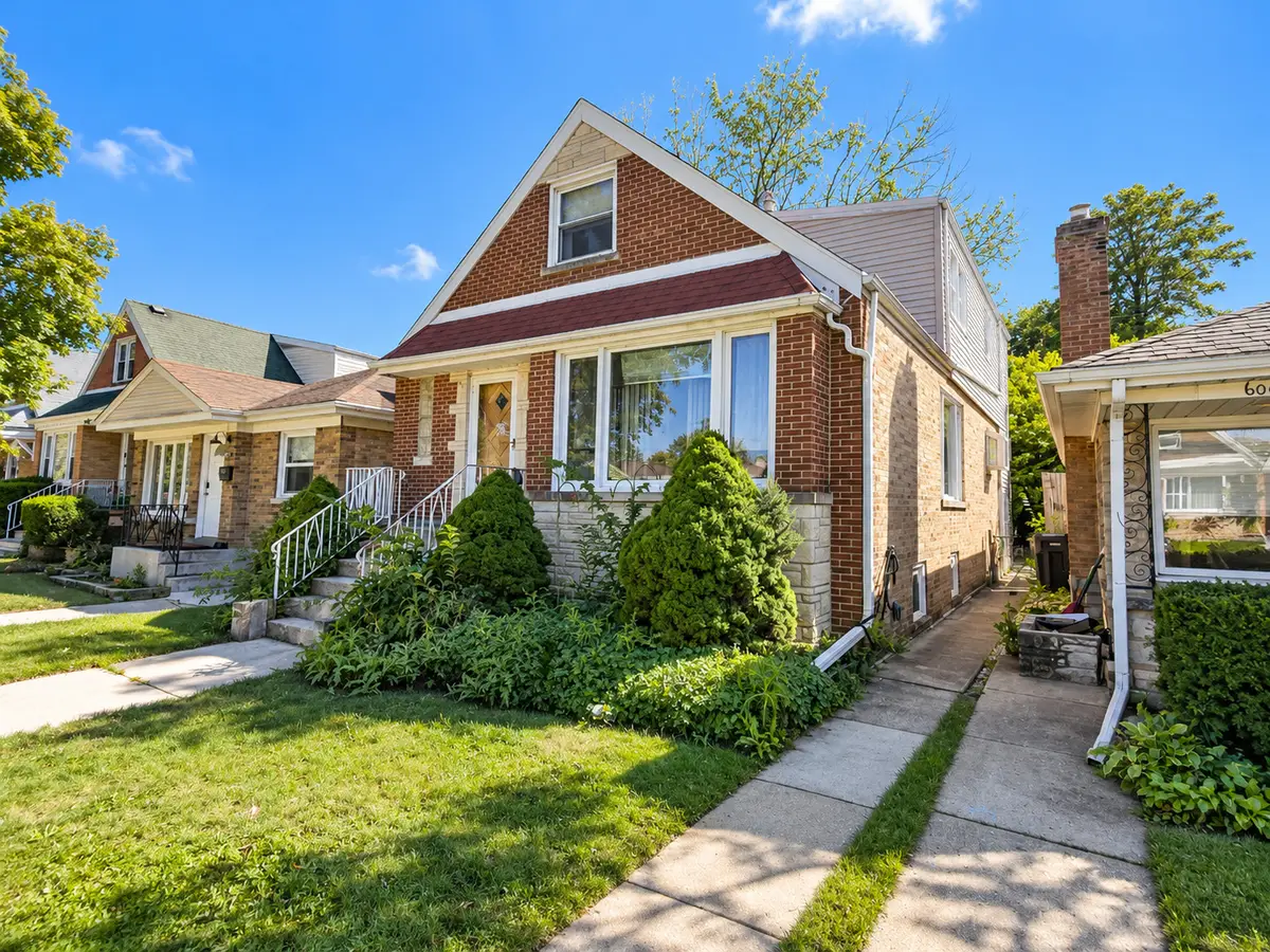 6059 W Lawrence Avenue, Chicago, IL 60630 - #1