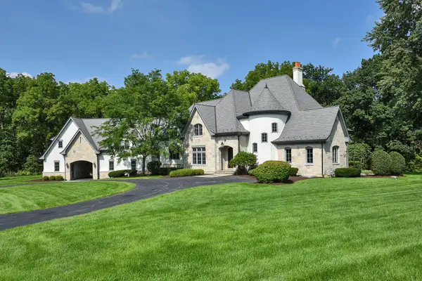 223 Highland Road, Inverness, IL 60067