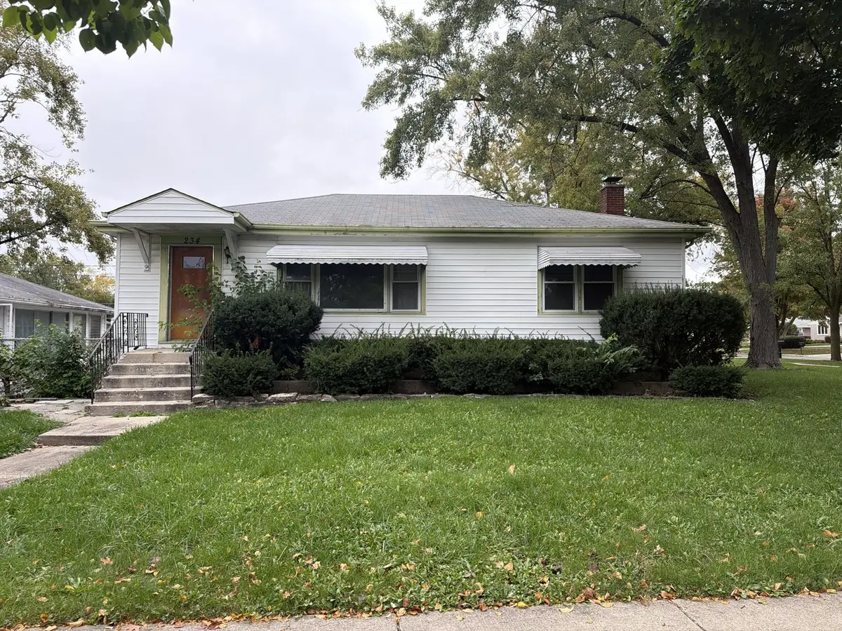 234 E Goebel Avenue, Lombard, IL 60148 - #1