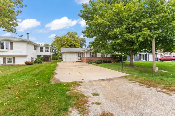 302 E Jackson Street, Towanda, IL 61776