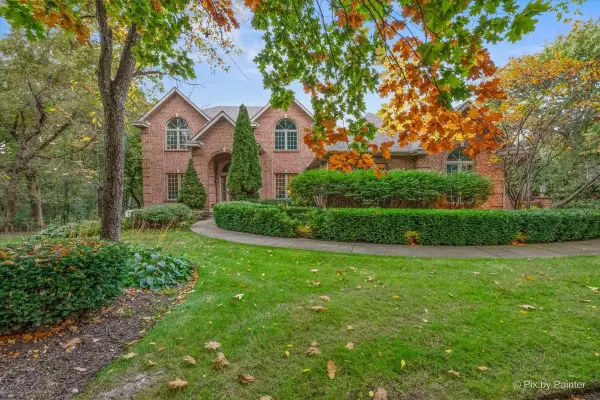 3314 Cardinal Lane, Spring Grove, IL 60081