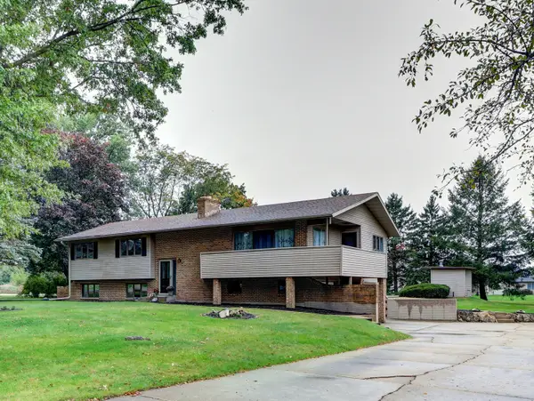 3801 19th Avenue, Sterling, IL 61081