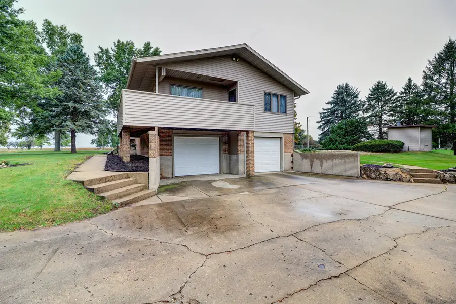 3801 19th Avenue, Sterling, IL 61081 - #3
