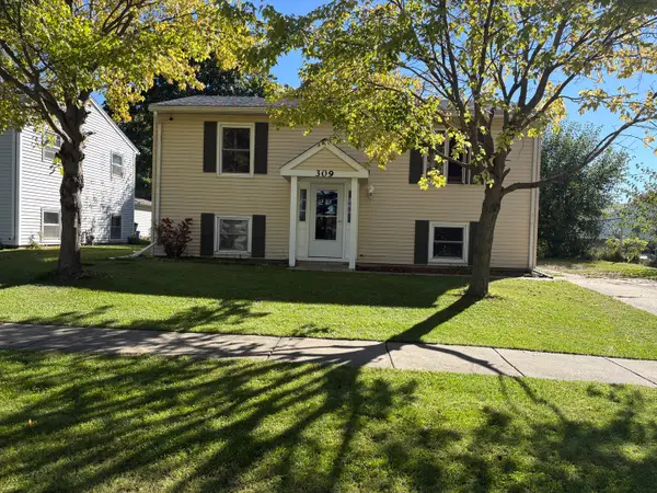 309 Southview Drive, Rochelle, IL 61068