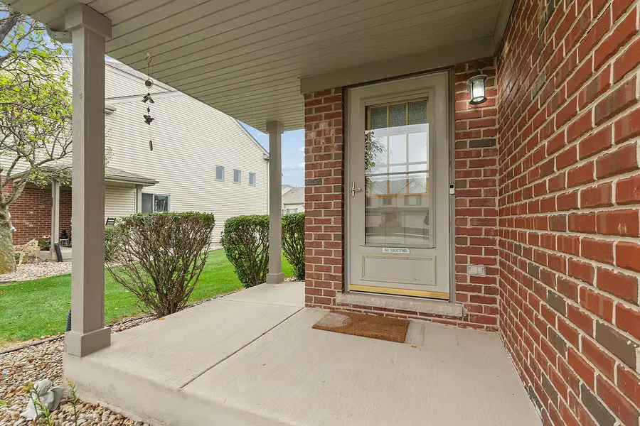 8240 Auburn Lane, Frankfort, IL 60423 - #3