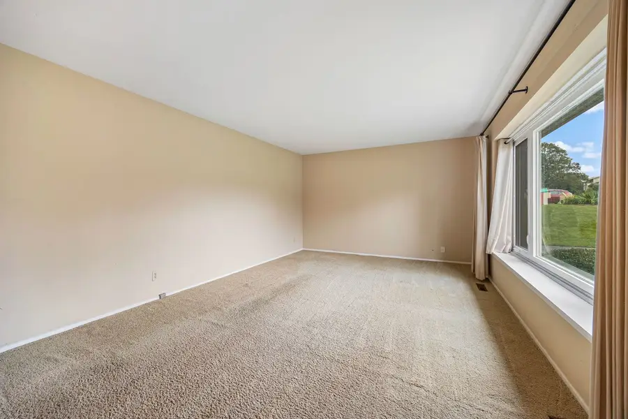 911 Melrose Court, McHenry, IL 60050 - #3