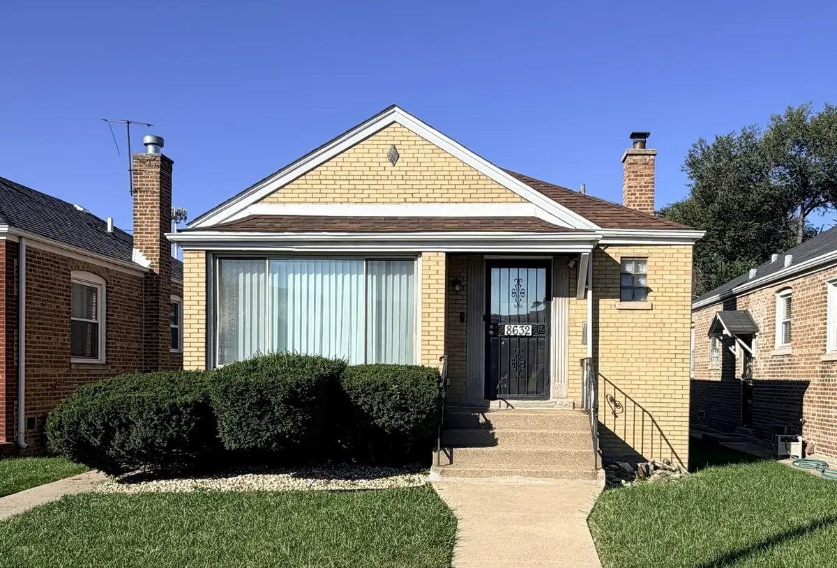 8632 S Jeffery Boulevard, Chicago, IL 60617 - #1