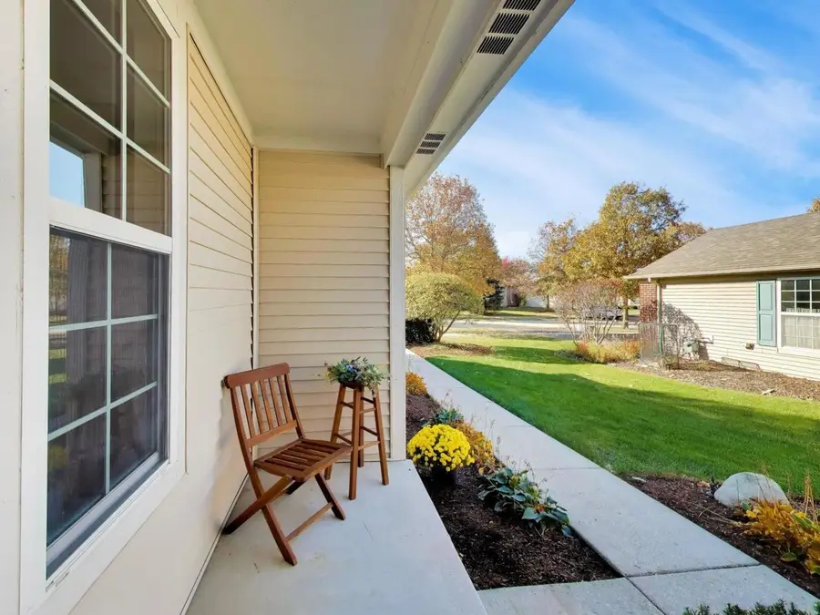665 S Essington Drive, Round Lake, IL 60073 - #3