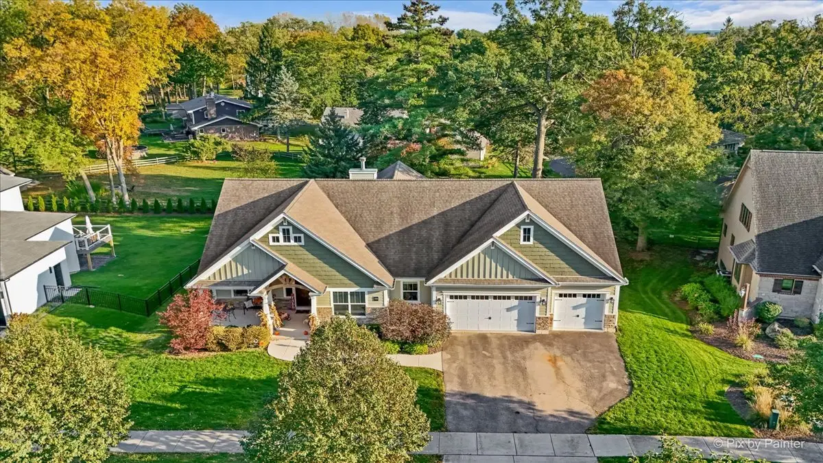209 Burr Oak Circle, Elgin, IL 60124 - #1