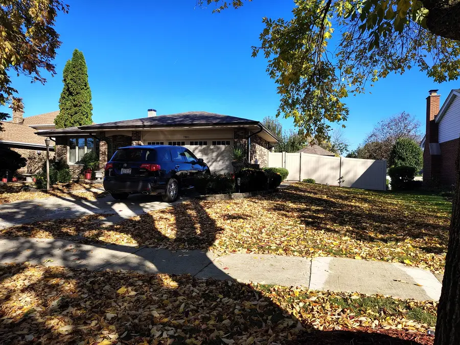 7801 Surrey Drive, Darien, IL 60561 - #3