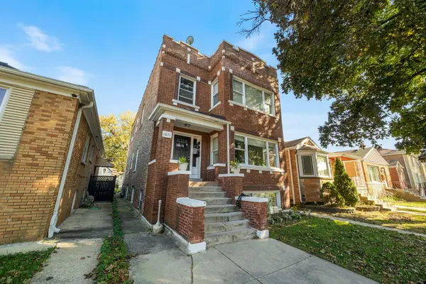 1611 Clarence Avenue, Berwyn, IL 60402