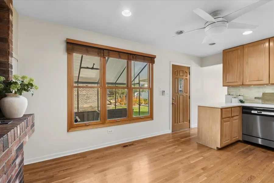 2607 N Stratford Road, Arlington Heights, IL 60004 - #3