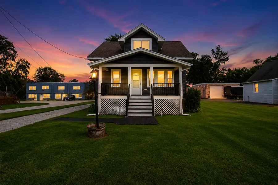 19109 Wentworth Avenue, Lansing, IL 60438 - #2