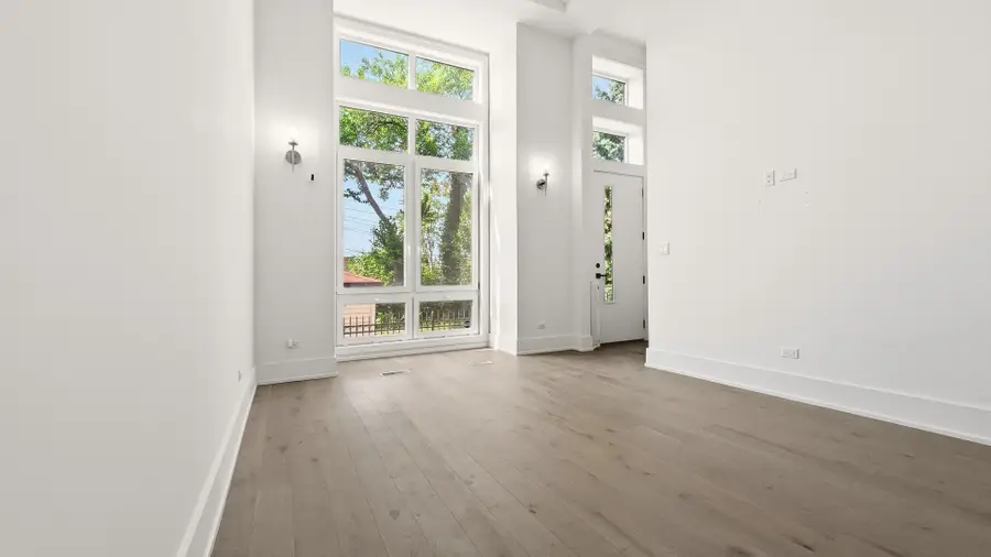 6227 S Ellis Avenue #D, Chicago, IL 60637 - #3