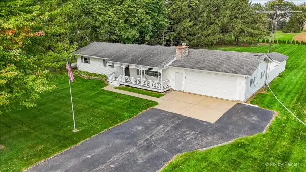 15809 Maple Park Road, Maple Park, IL 60151