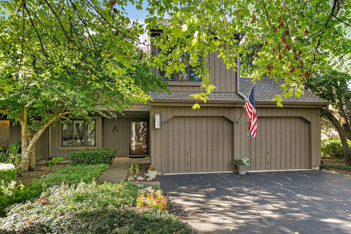 600 Old Barn Road, Lake Barrington, IL 60010 - #1