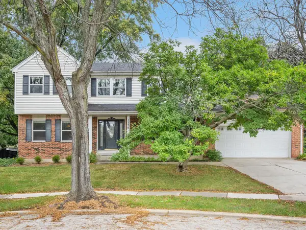 1779 Citadel Drive, Naperville, IL 60565