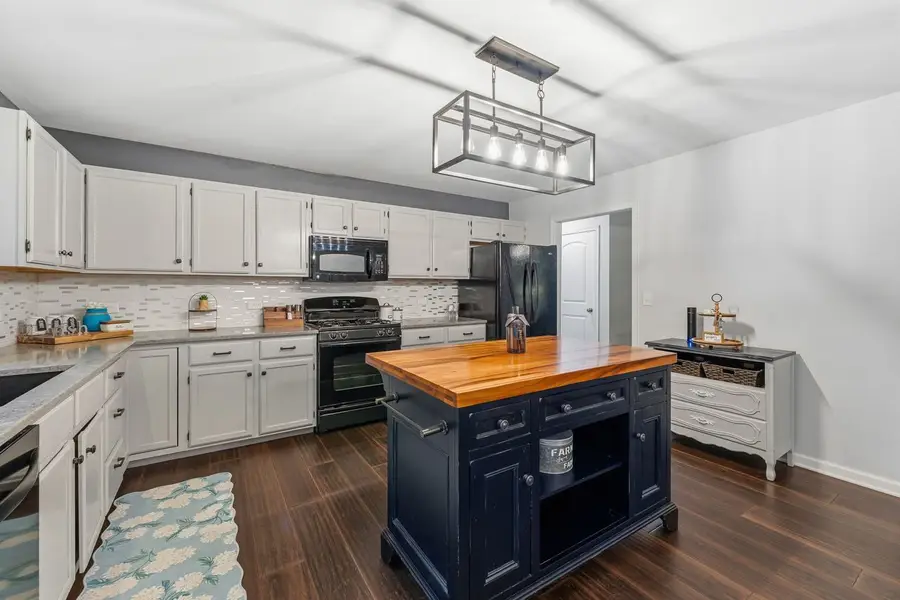 36348 N Wesley Road, Ingleside, IL 60041 - #2