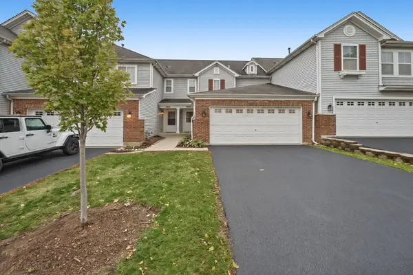 602 Grand Canyon Circle, Crystal Lake, IL 60014