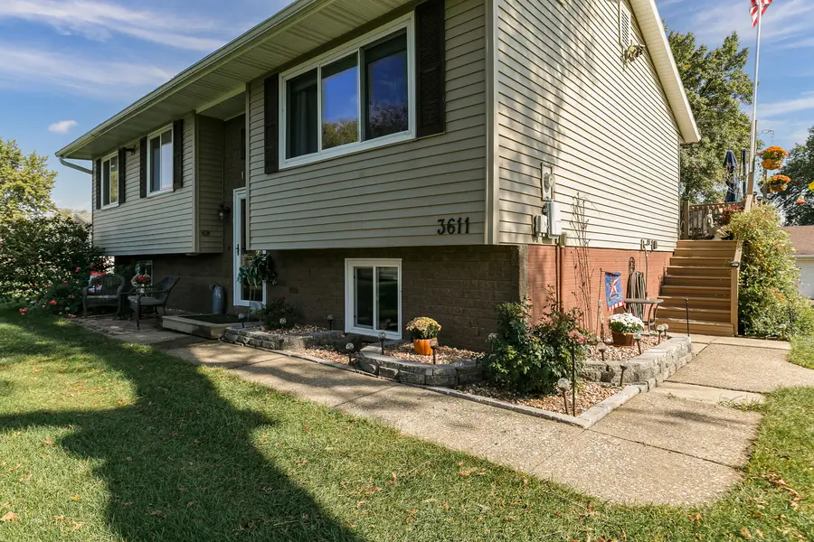 3611 Friendship Farm Road, East Moline, IL 61244 - #2