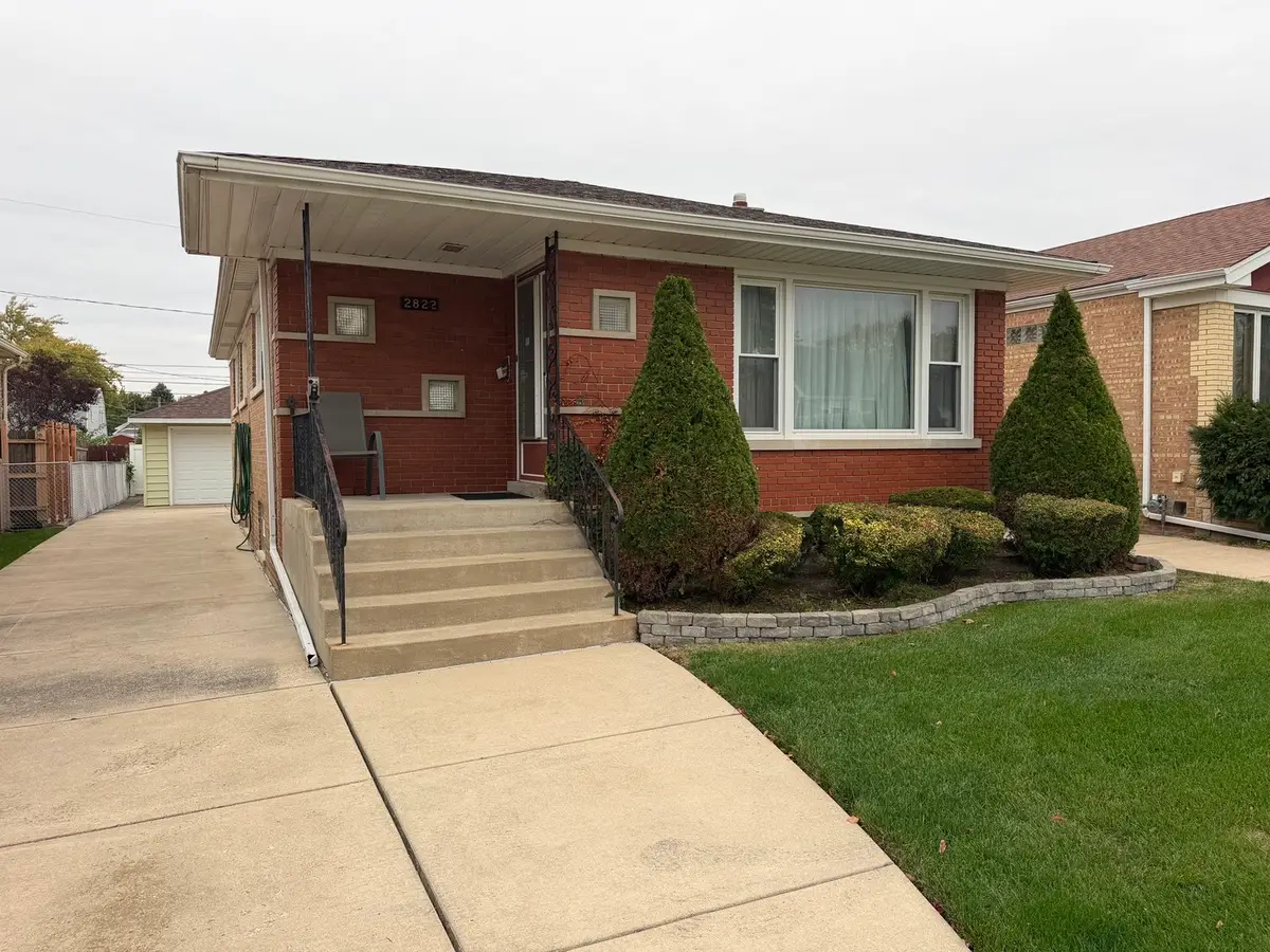 2822 W 102nd Place, Evergreen Park, IL 60805 - #1