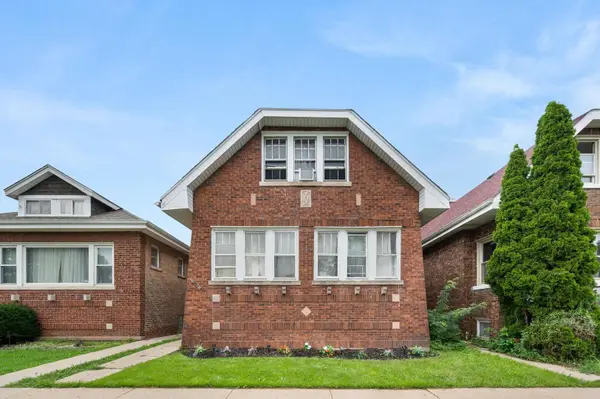 5630 S Albany Avenue, Chicago, IL 60629