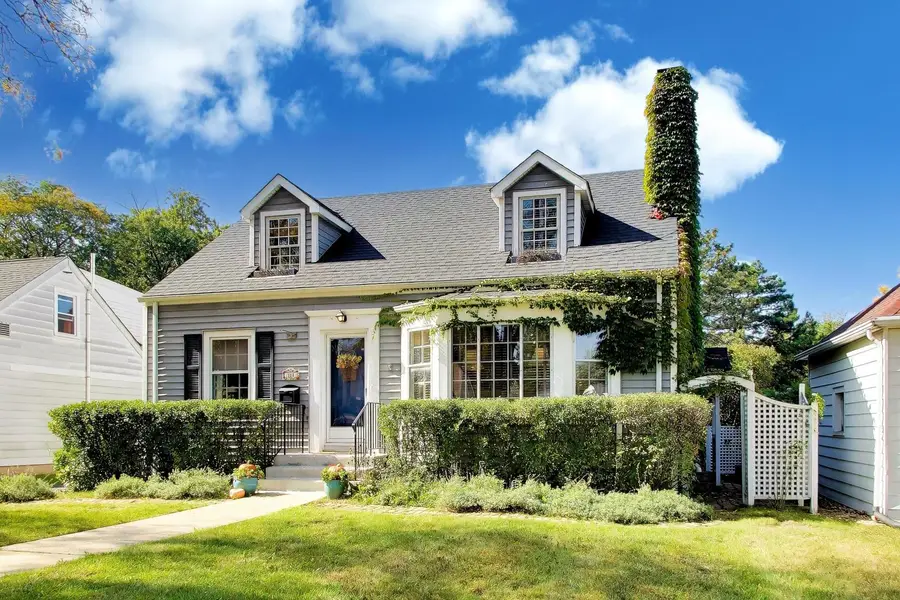 314 S Wolf Road, Des Plaines, IL 60016 - #2