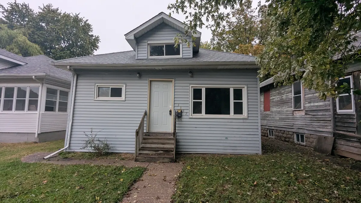 3337 7 1/2 Avenue, Rock Island, IL 61201 - #1
