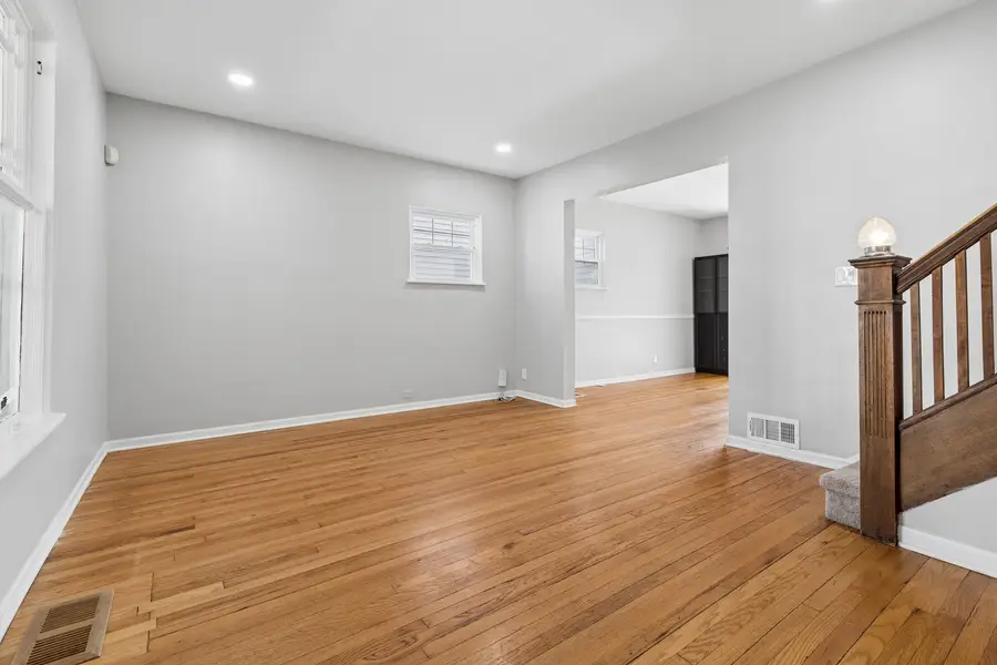 5007 W Argyle Street, Chicago, IL 60630 - #3