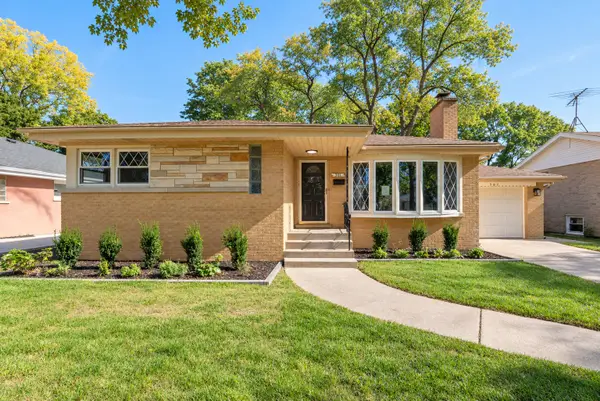 307 N Patton Avenue, Arlington Heights, IL 60005