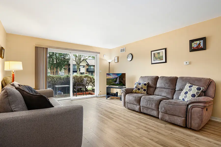 5A Kingery Quarter #5-104, Willowbrook, IL 60527 - #2
