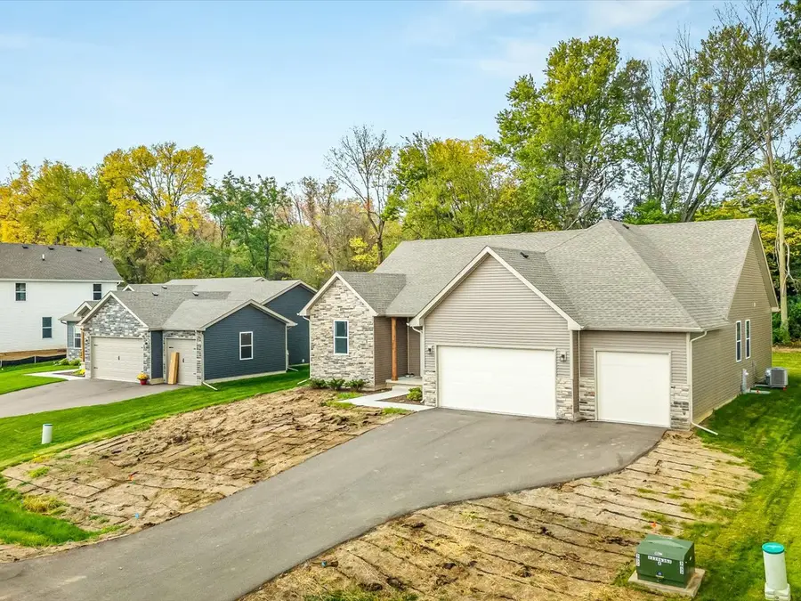 9874 Hawks Pointe Trail, Roscoe, IL 61073 - #3