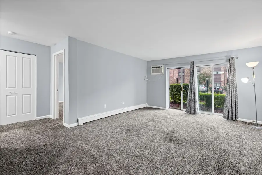 8894 Knight Avenue #108, Des Plaines, IL 60016 - #3