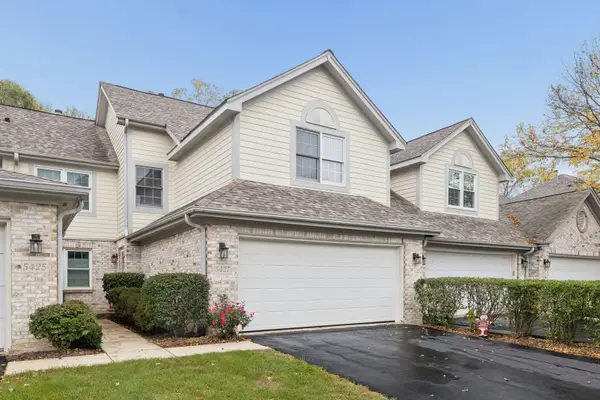 5427 Ashbrook Place, Downers Grove, IL 60515