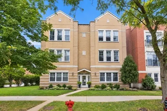 2134 N Natchez Avenue #3N, Chicago, IL 60707